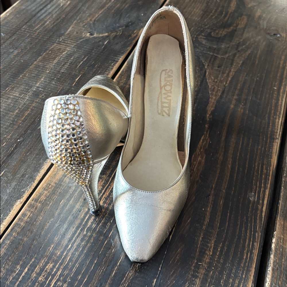 1980 Sakowitz Gold Metallic Heels for Women